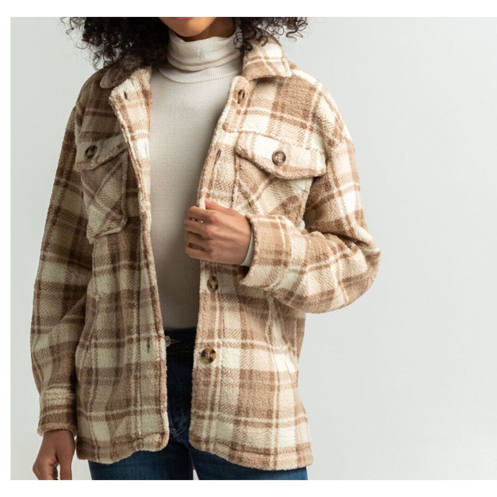 Love‎ Tree Women's Cozy Soft Sherpa Teddy Coat Plaid Shacket.